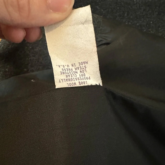 100% wool vintage coat made in USA mid length black and white tuxedo shape - Picture 6 of 6